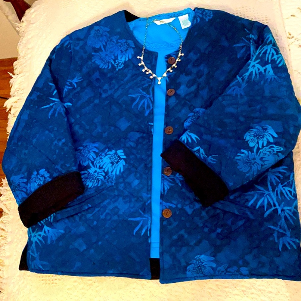 Global Village quilted batik sz L jacket